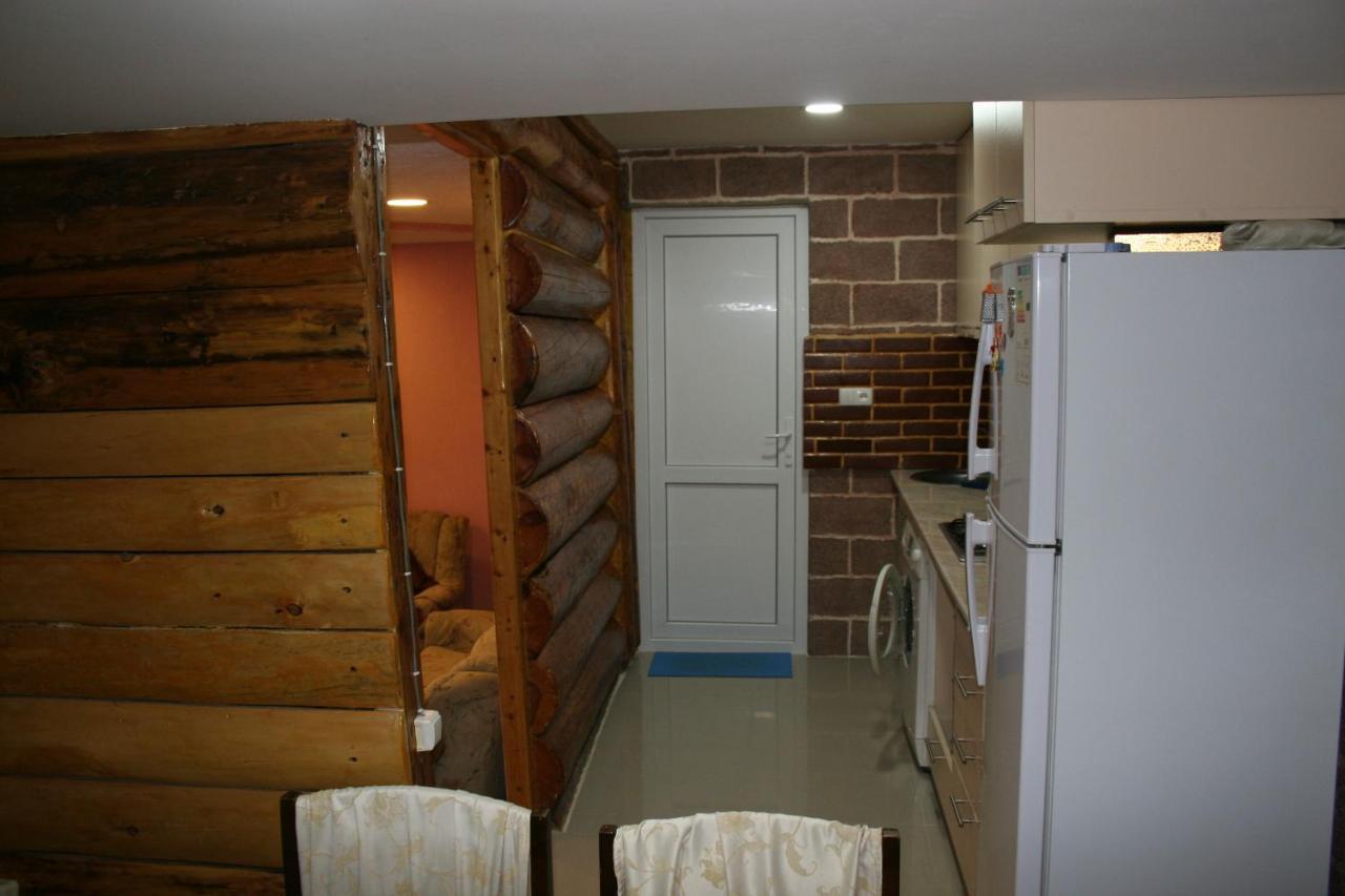 Guest House Nima Borjomi Dış mekan fotoğraf